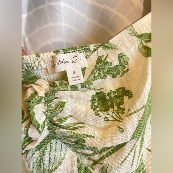 Floral Dress size small - Picture 3 of 12